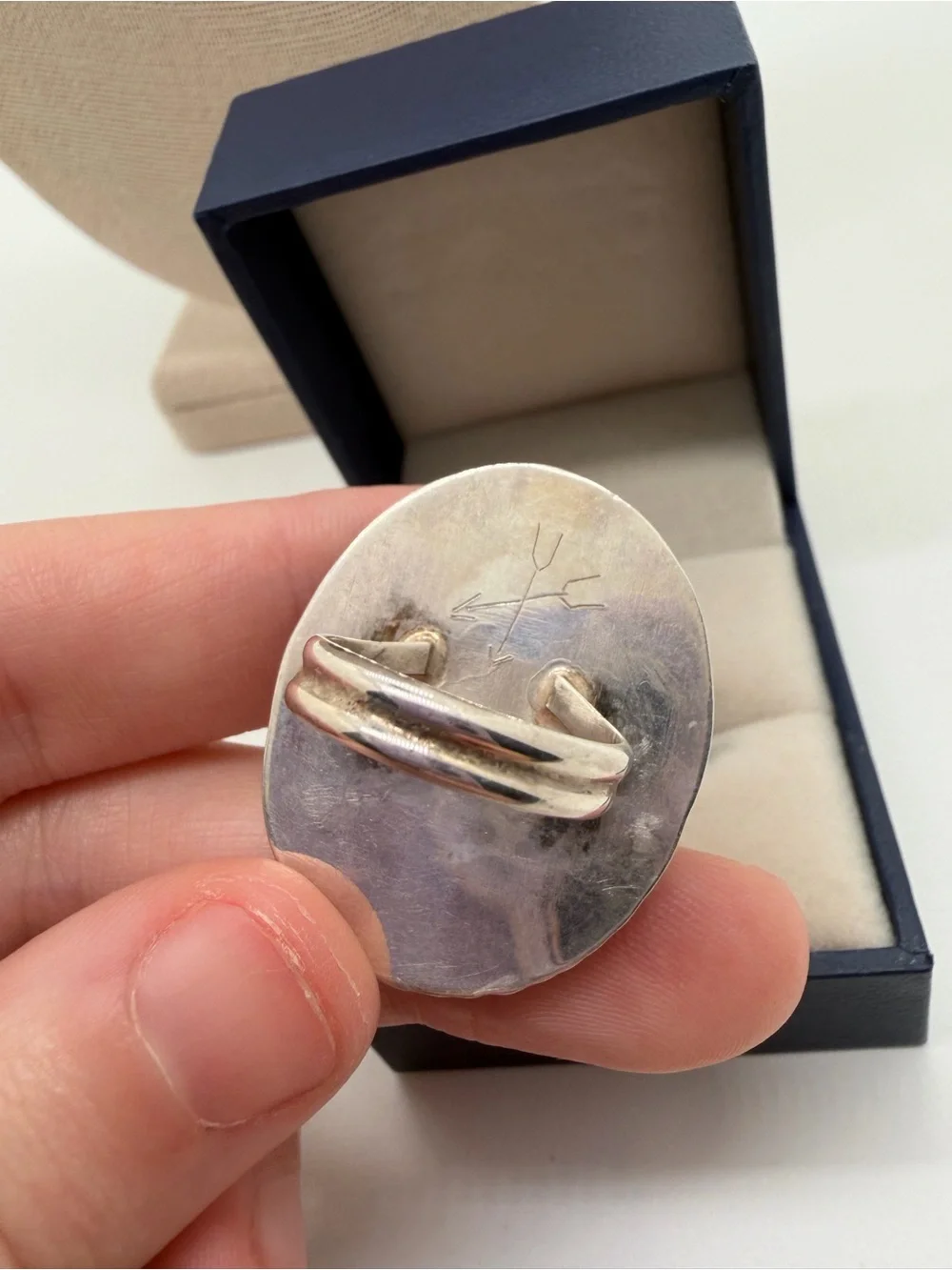 Vintage cardinal shell inlayed sterling ring size 5